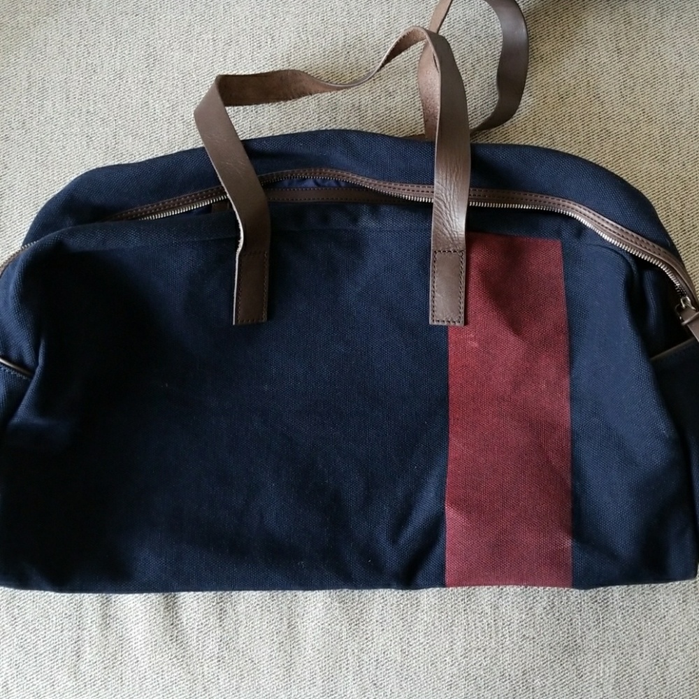 Everlane weekender travel bag in very good conditi